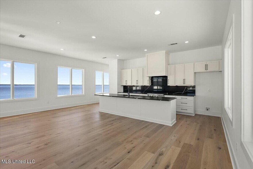 More Photos Of 253 N Natchez Dr, Madison Apartments For Sale