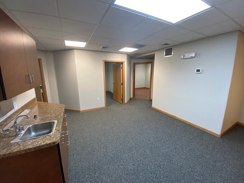 More Photos Of 1624 17th Ave, Greeley Medical For Lease