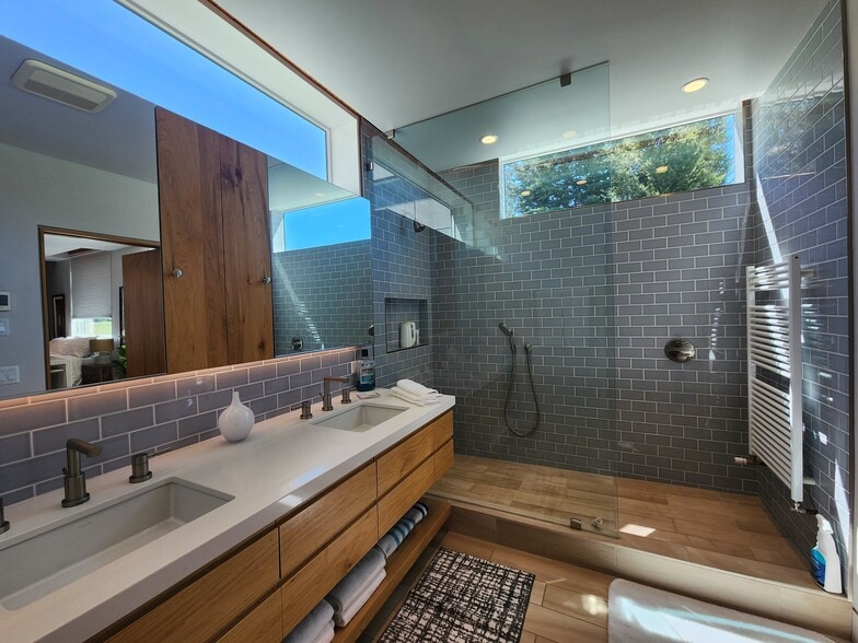 More Photos Of 872 Alpine Village Loop, Alpine Airplane Hangar For Sale