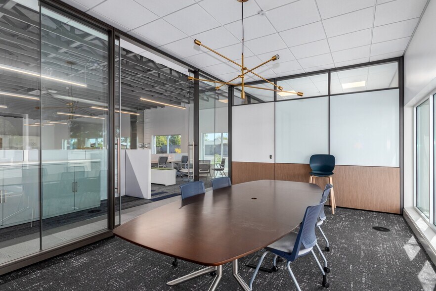 More Photos Of 3910 S Rural Rd, Tempe Office For Lease