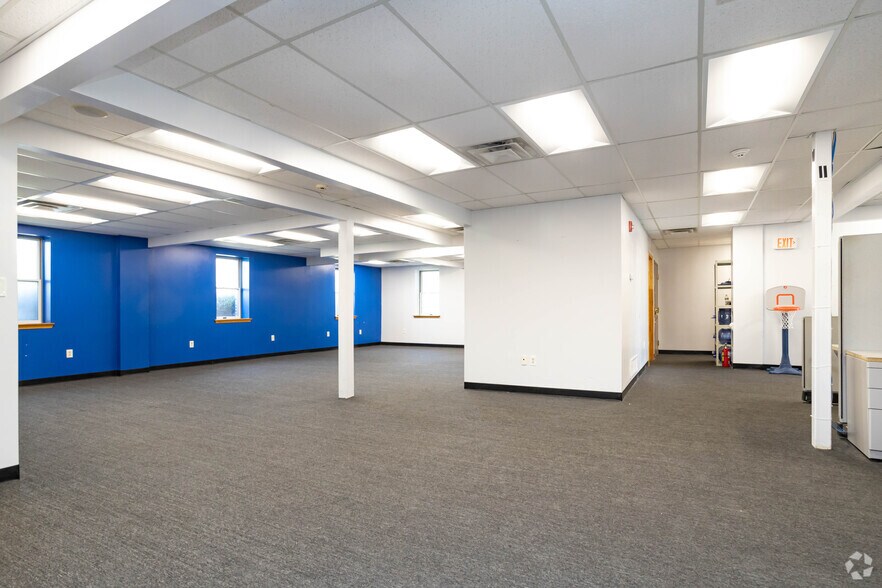 More Photos Of 338 Harris Hill Rd, Buffalo Office For Lease