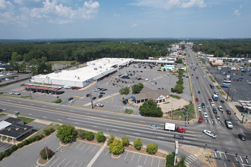 Primary Photo Of 8824 Geyer Springs Rd, Little Rock Fast Food For Sale