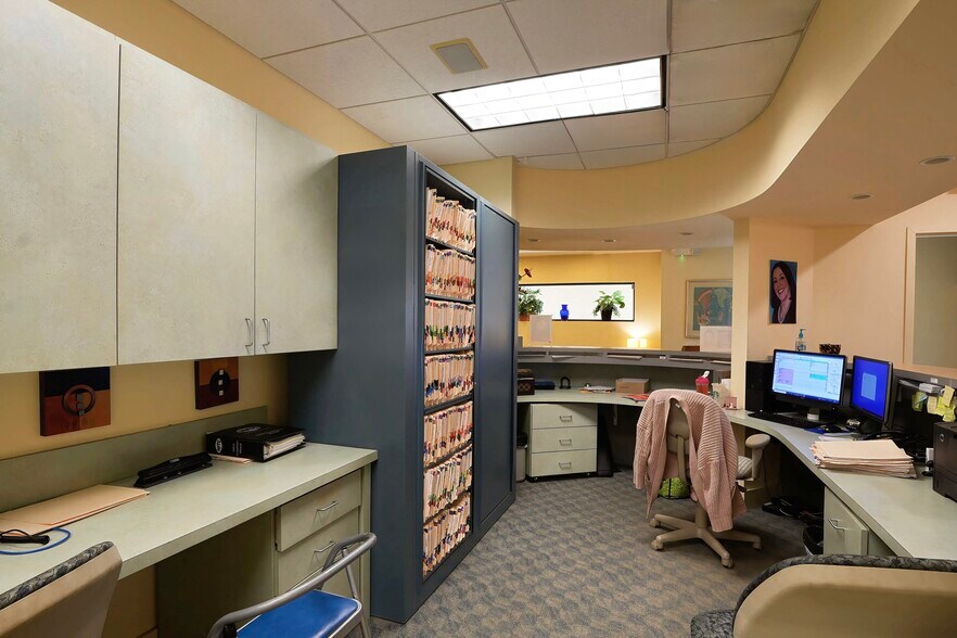 More Photos Of 650 W Boynton Beach Blvd, Boynton Beach Medical For Sale