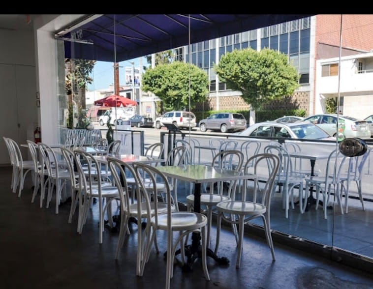 More Photos Of 8718 W 3rd St, Los Angeles Restaurant For Lease