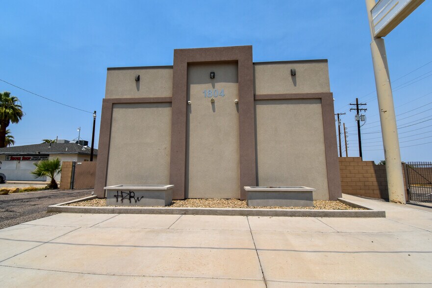 More Photos Of 1804 Needles Hwy, Needles General Retail For Sale