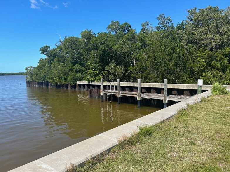 More Photos Of 318 Mamie St, Chokoloskee Land For Sale