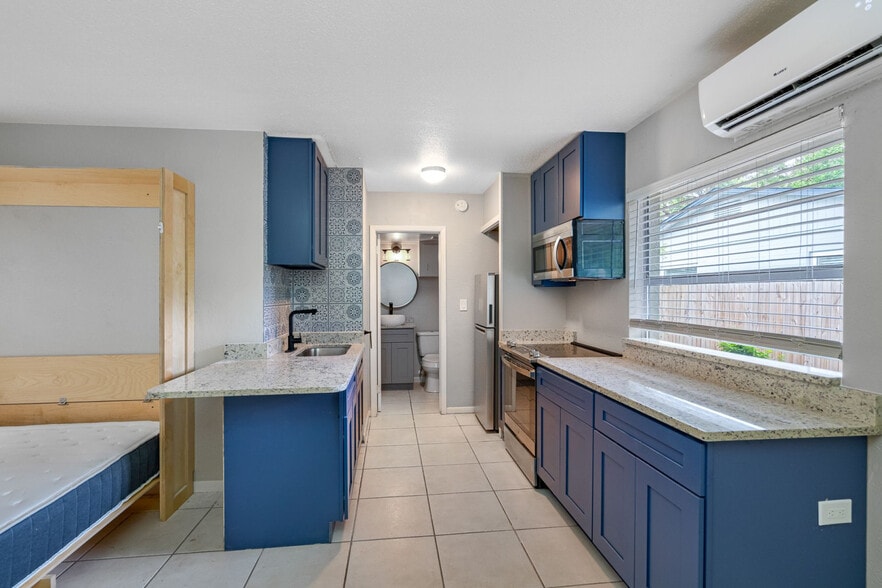 More Photos Of 3960 12th St, Saint Petersburg Apartments For Sale