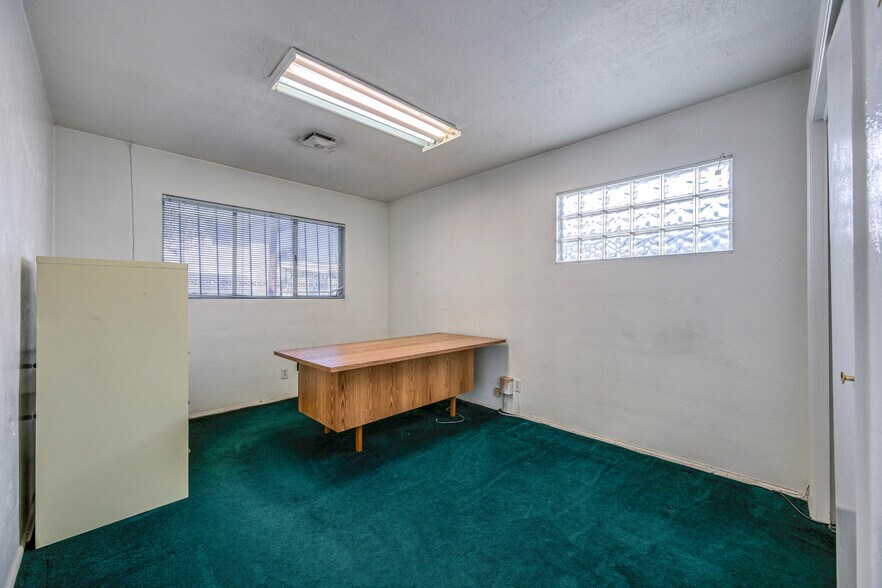 More Photos Of 1920 S Maryland Pky, Las Vegas Office Residential For Sale