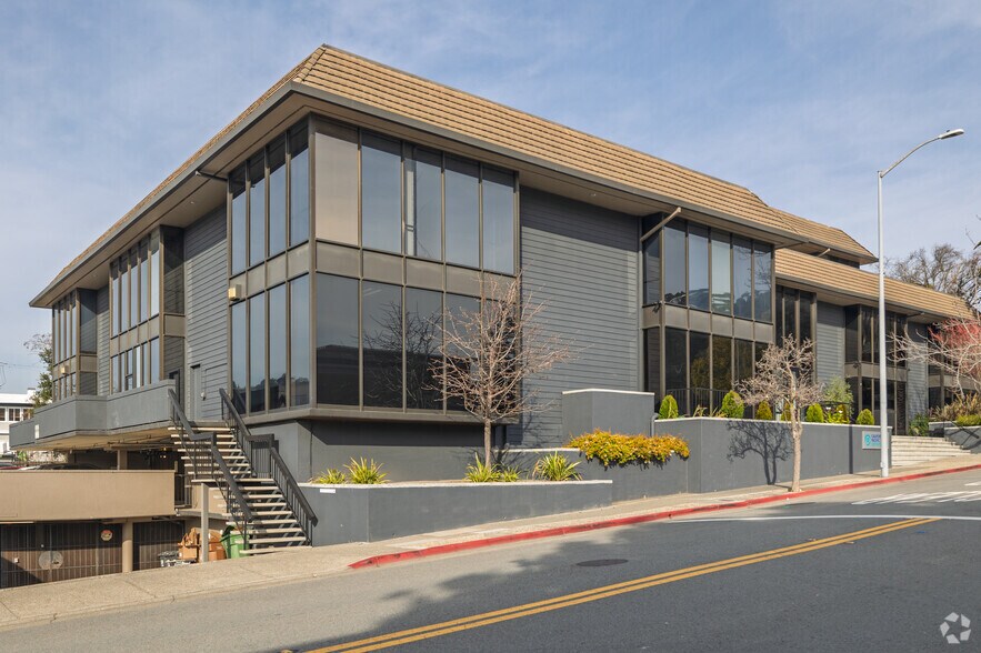 Primary Photo Of 1099 D St, San Rafael Medical For Sale