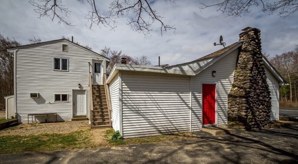 More Photos Of 87 Winthrop St, Rehoboth Storefront Retail Residential For Sale