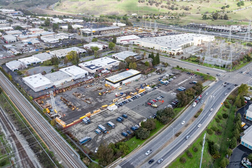 More Photos Of 43801 Osgood Rd, Fremont Land For Lease