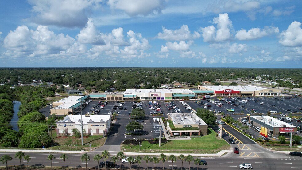 More Photos Of 1825 Tamiami Trl, Port Charlotte Unknown For Lease