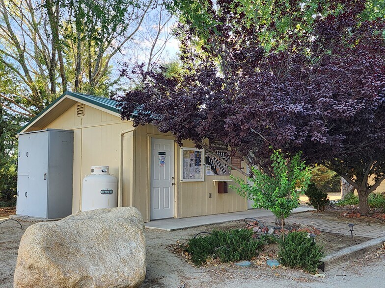 More Photos Of 7990 Highway 264, Dyer Trailer Camper Park For Sale