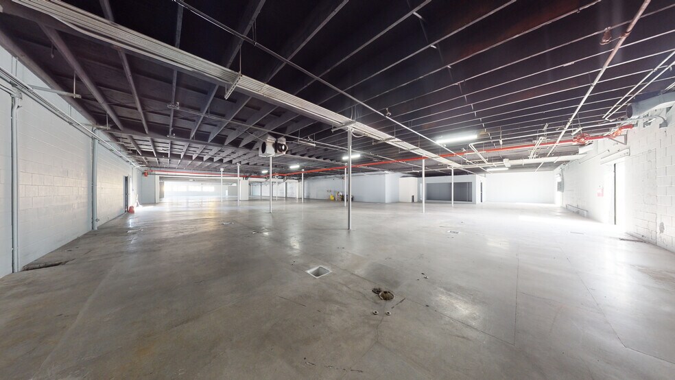 More Photos Of 575 W Base Line St, San Bernardino Freestanding For Sale