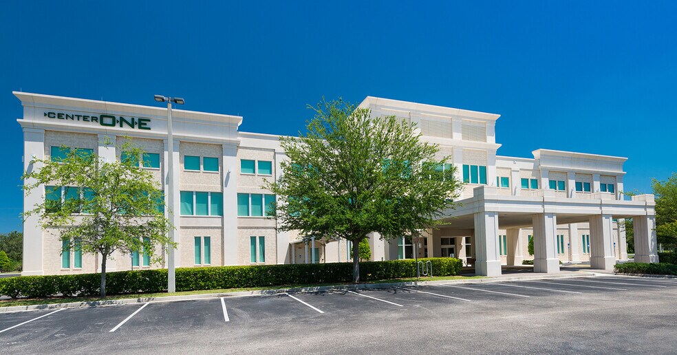 More Photos Of 10475 Centurion Pky, Jacksonville Medical For Lease