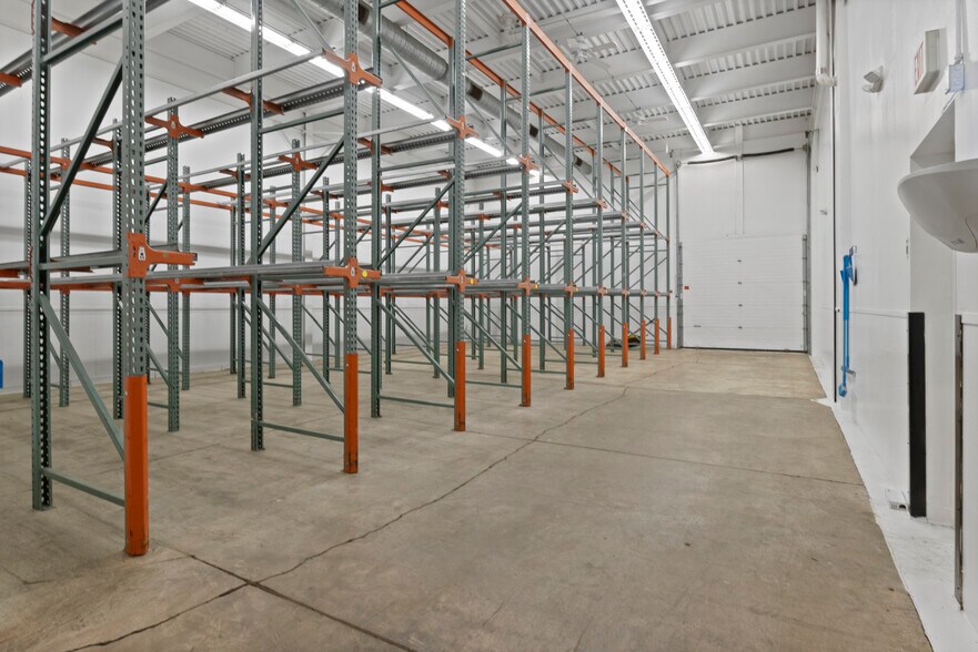 More Photos Of 86-88 White St, Rochester Manufacturing For Lease
