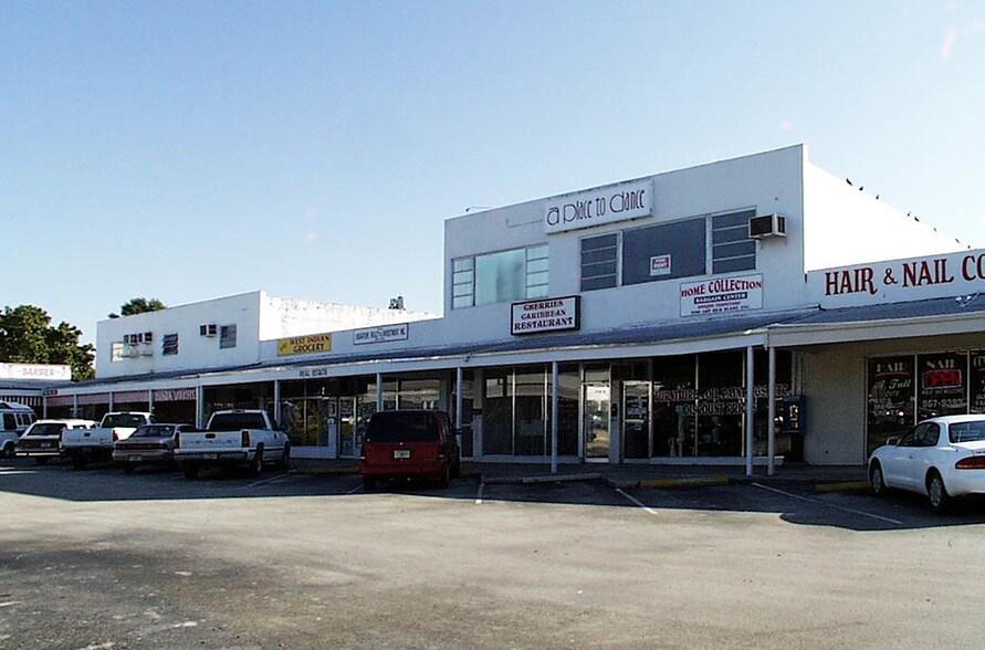 More Photos Of 7155-7159 Pembroke Rd, Pembroke Pines Freestanding For Sale