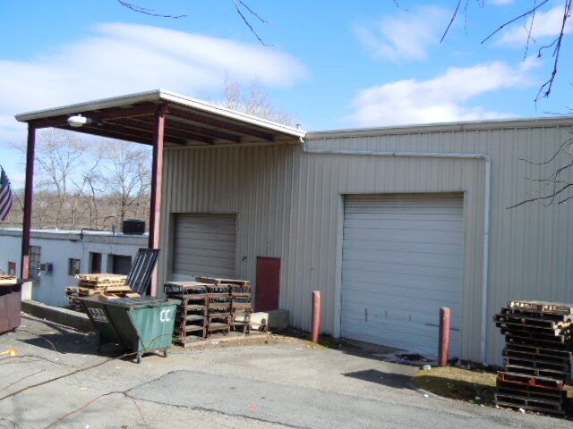 More Photos Of 2108 Albany Post Rd, Montrose Warehouse For Sale