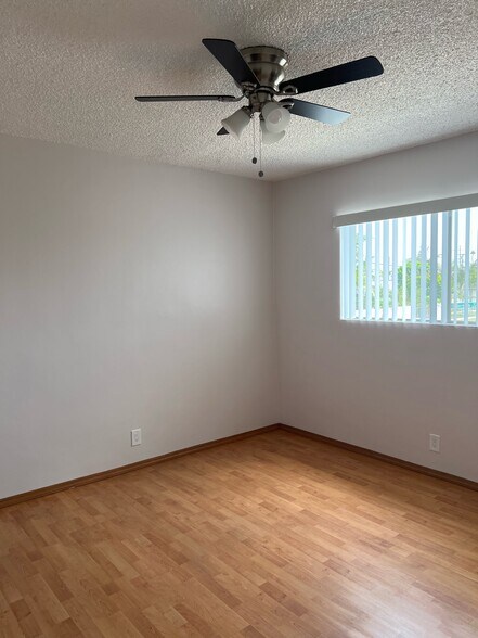 More Photos Of 16701 S Berendo Ave, Gardena Apartments For Sale