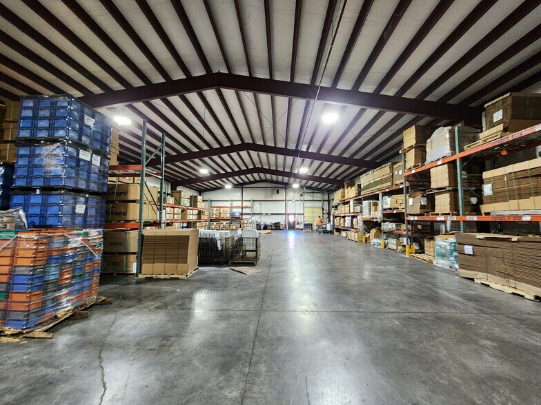 More Photos Of 400 E State St, Trenton Manufacturing For Sale