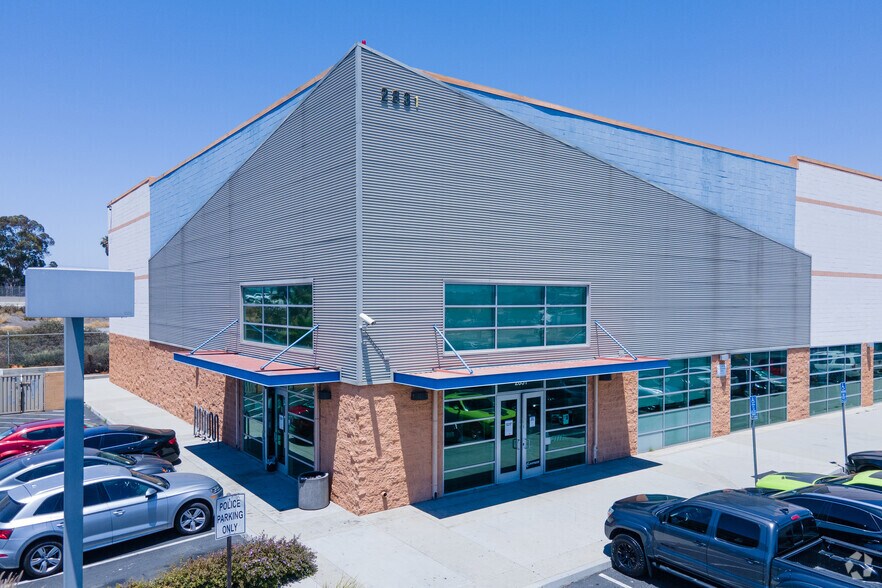 More Photos Of 2831 W 120th St, Hawthorne Health Club For Lease