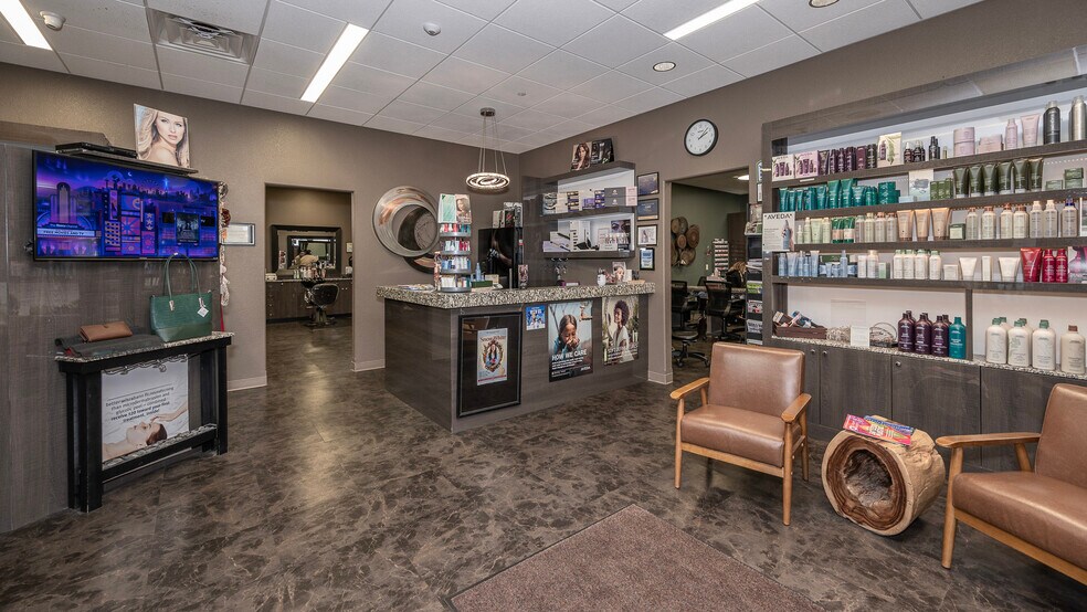 More Photos Of 100 W Broadway Ave, Bismarck Medical For Sale