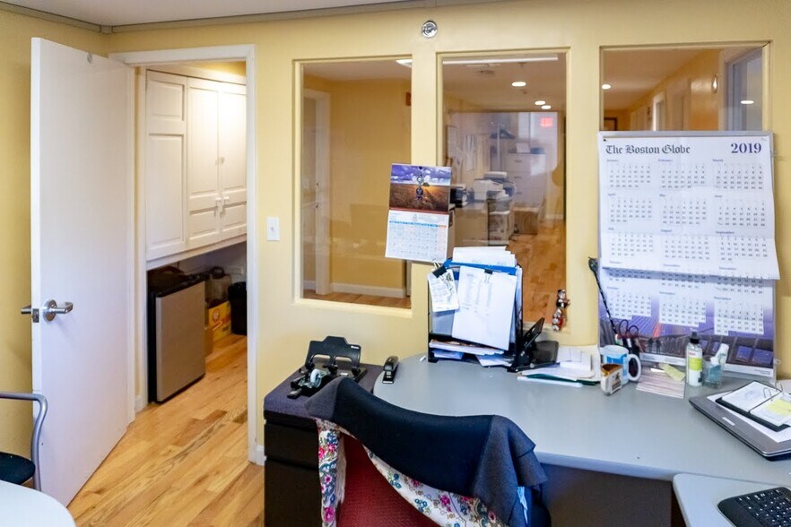 More Photos Of 18 Shepard St, Brighton Office Residential For Lease