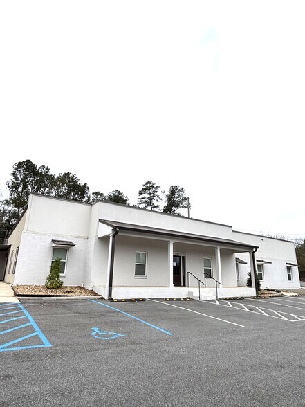 More Photos Of 629 E Forsyth St, Americus Office For Sale