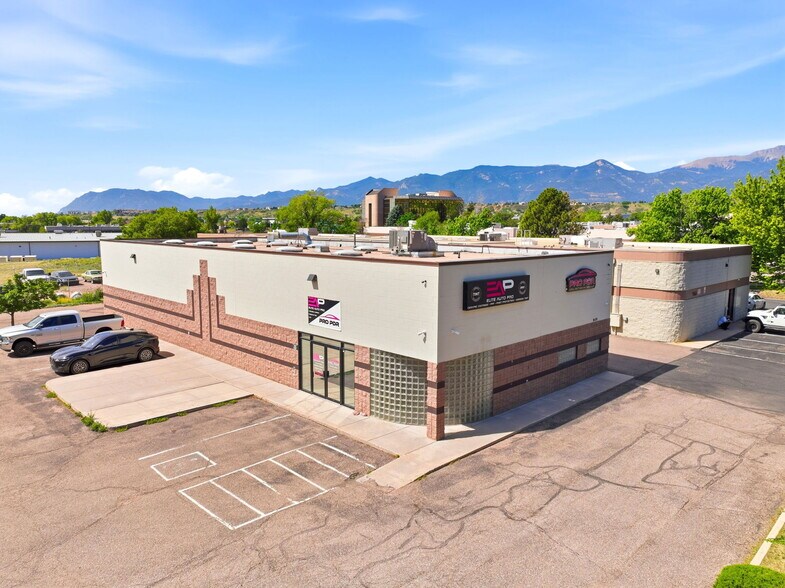 More Photos Of 949 Elkton Dr, Colorado Springs Warehouse For Lease
