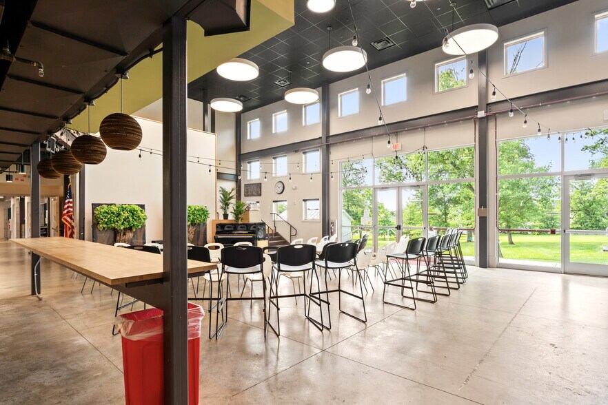 More Photos Of 20577 Ashburn Rd, Ashburn Schools For Sale