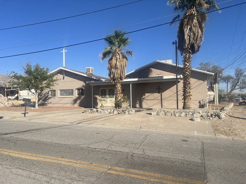 Primary Photo Of 306 Torres St, El Paso Religious Facility For Sale