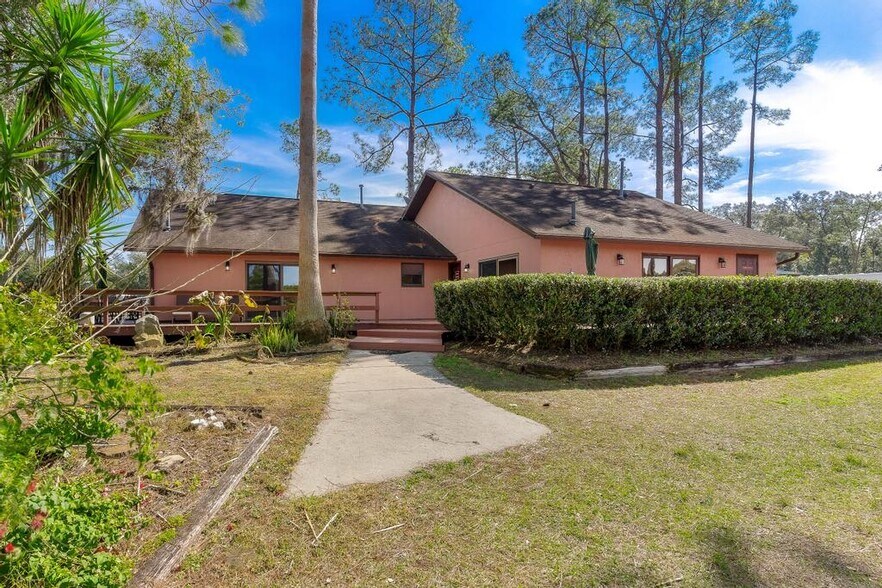 More Photos Of 42645 Altoona rd, Altoona Trailer Camper Park For Sale