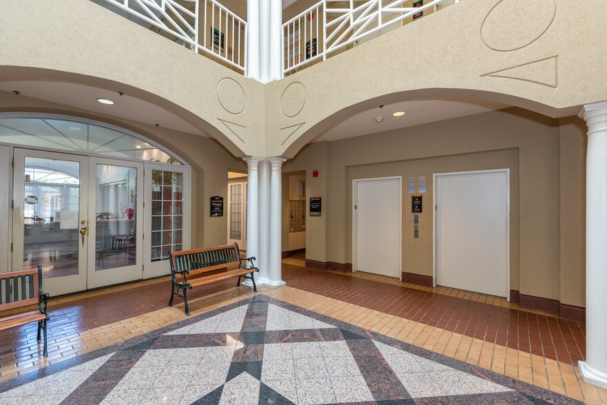 More Photos Of 12070 Old Line Ctr, Waldorf Medical For Lease