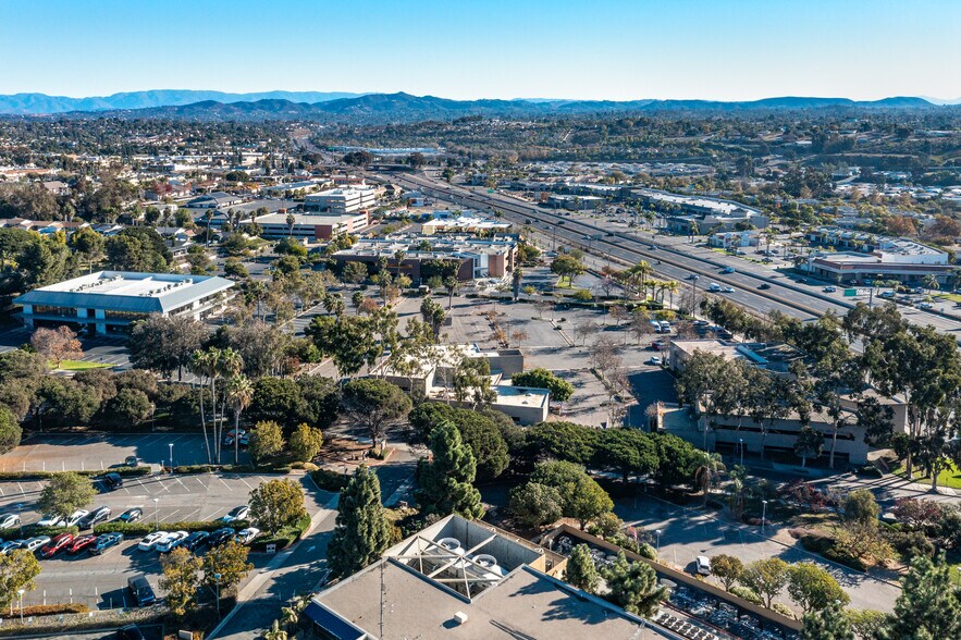 More Photos Of 145 Thunder Dr, Vista Medical For Lease