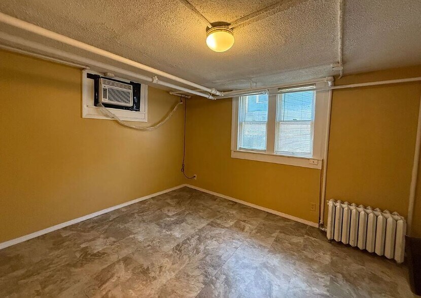 More Photos Of 823 18th St, Des Moines Apartments For Sale