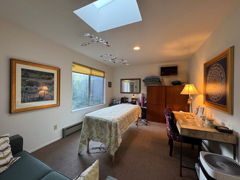 More Photos Of 917 The Alameda, Berkeley Medical For Sale