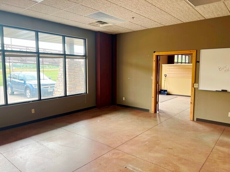 More Photos Of 110 Wall St, Onamia Flex For Sale