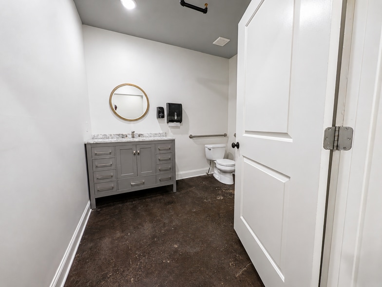 More Photos Of 413 Spears Ave, Chattanooga Loft Creative Space For Lease