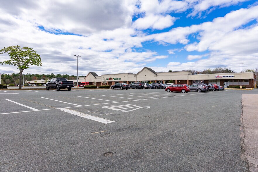 More Photos Of 846 N Main St, Brockton Unknown For Lease