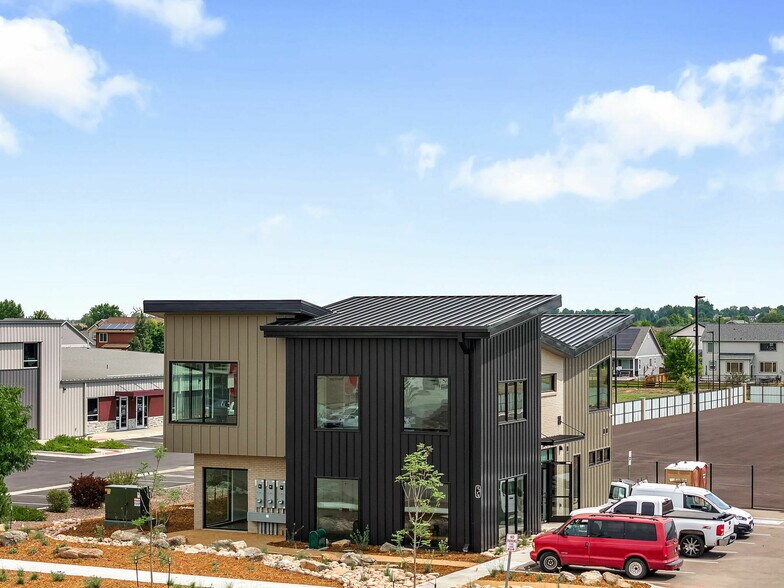 More Photos Of 8274 Raspberry Way, Longmont Service For Lease