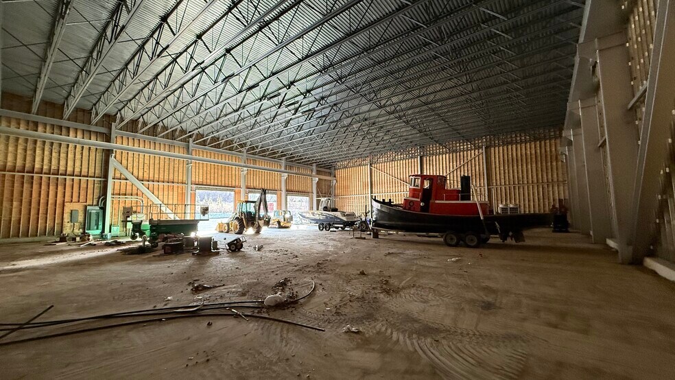 More Photos Of 2651 PA-412, Coopersburg Warehouse For Lease