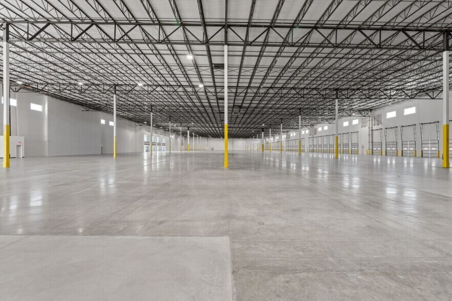 More Photos Of 3212 E Pecan St, Pflugerville Unknown For Lease