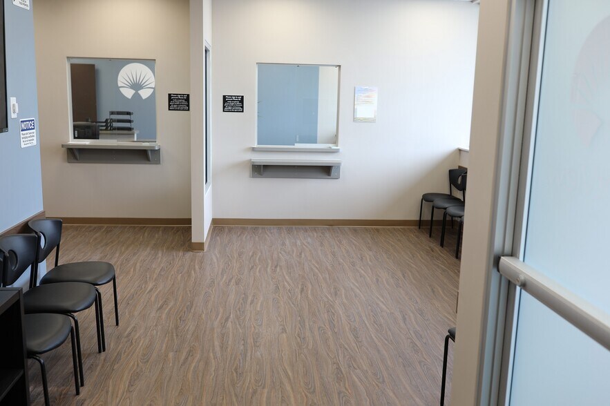 More Photos Of 201 N Yellow Springs St, Springfield Medical For Sale