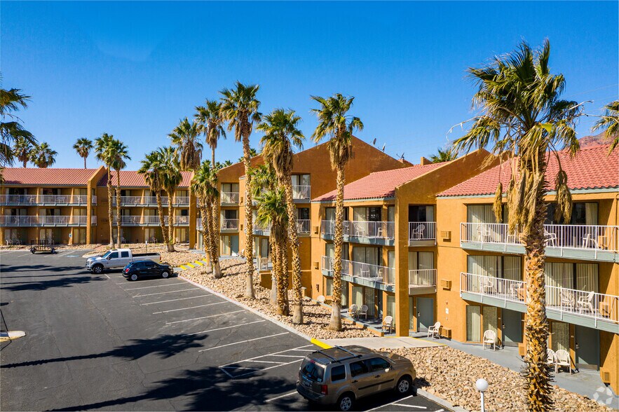 More Photos Of 110 Ville Dr, Boulder City Hotel For Sale