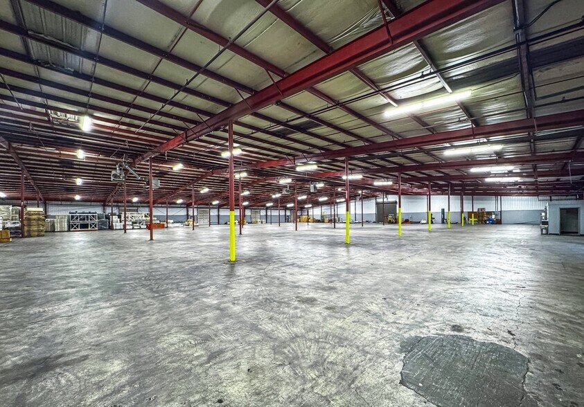 More Photos Of 1605 Prosser Rd, Knoxville Warehouse For Lease