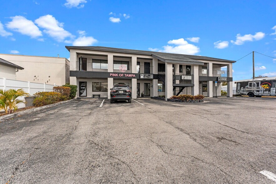 More Photos Of 3007 W Cypress St, Tampa General Retail For Sale