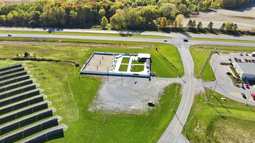 More Photos Of 555 Ohio st, Kendallville Land For Sale