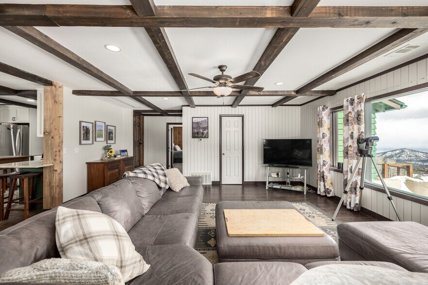 More Photos Of 8537 S Doubleheader Ranch Rd, Morrison Specialty For Sale