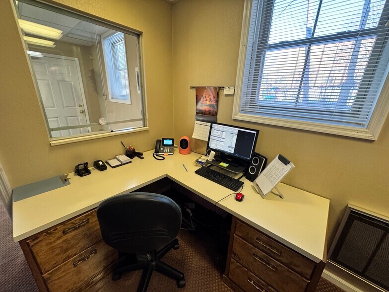 More Photos Of 88 Market St, Poughkeepsie Office Residential For Sale