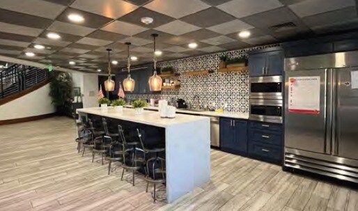 More Photos Of 525 W Baseline Rd, Mesa Warehouse For Sale